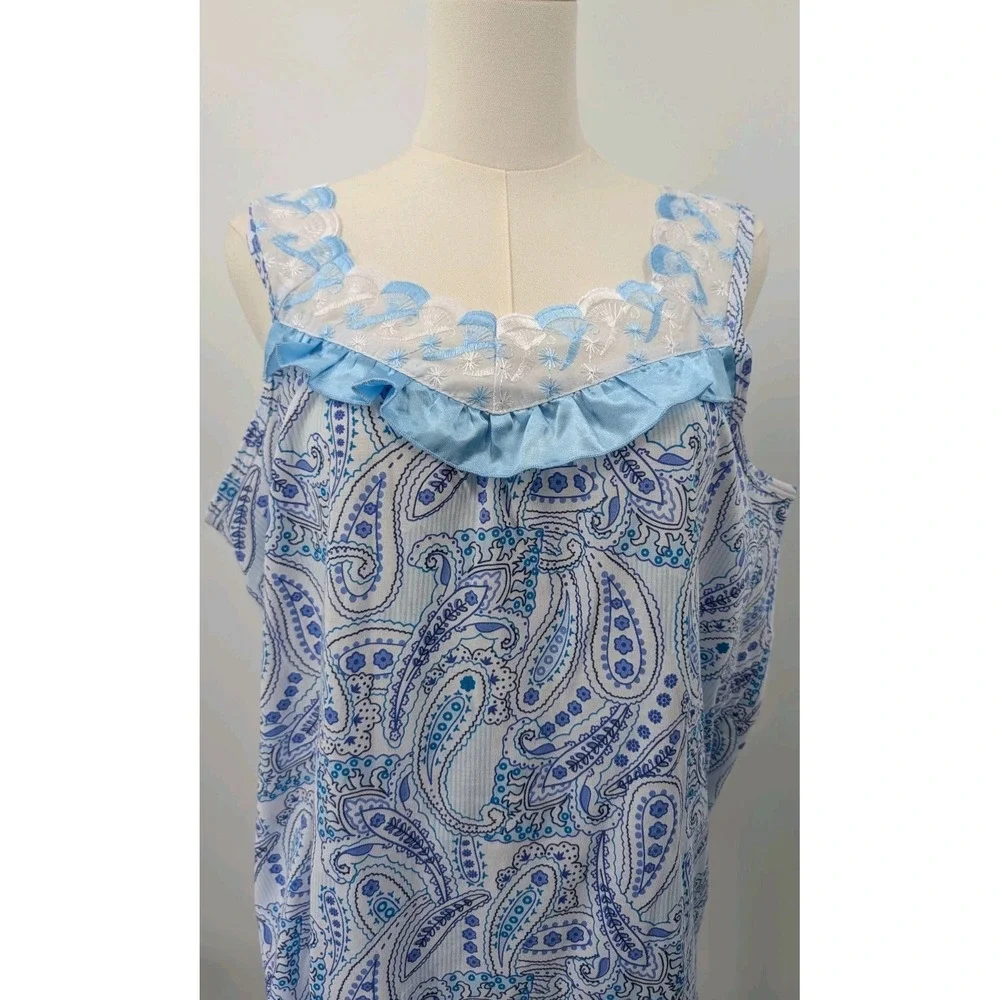 New Lati Fashion PJ Short Set Size M White Blue Paisley Cotton Oversize Ruffles